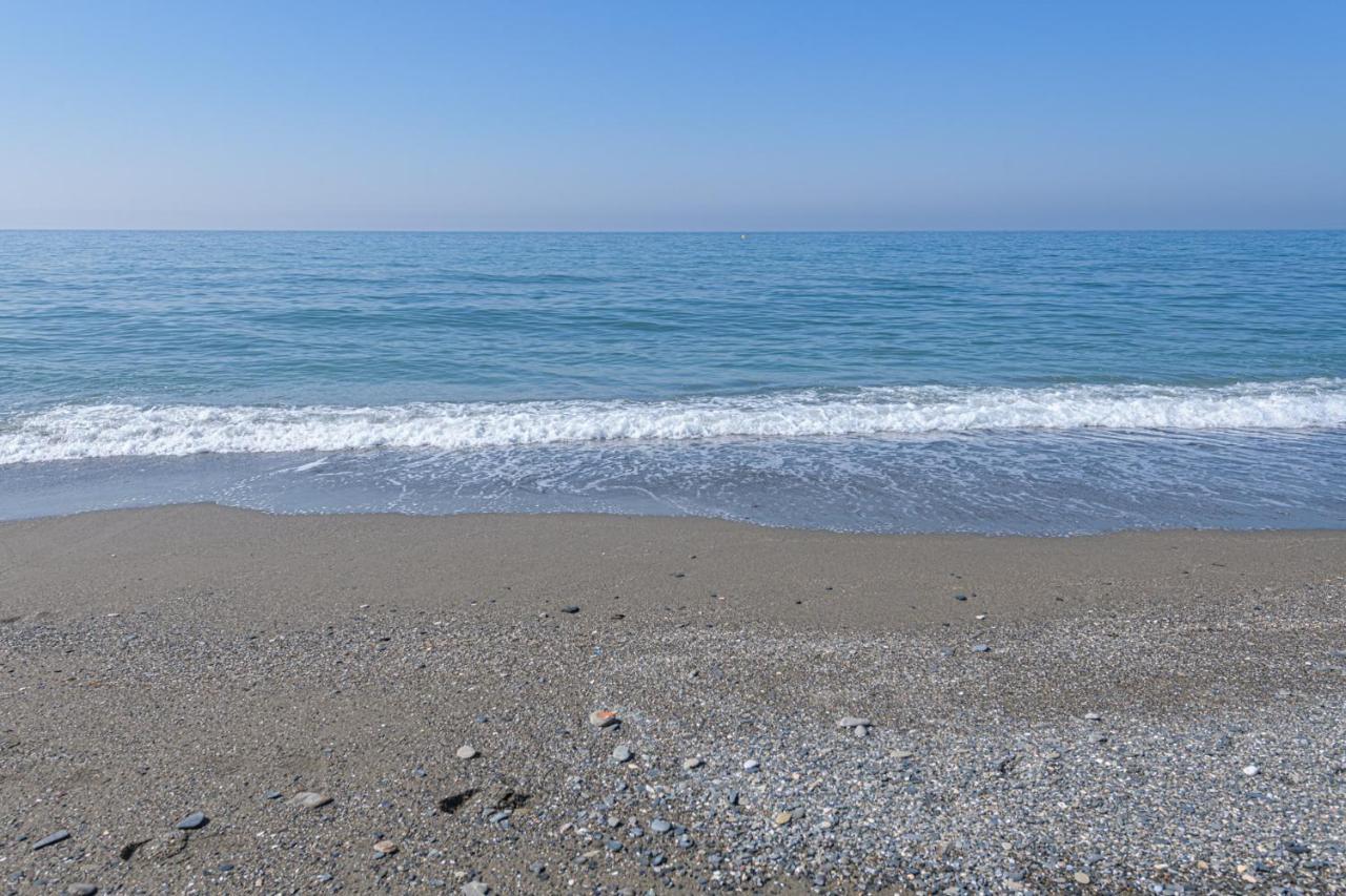 Wintowinrentals Amazing Front Sea View & Relax Torre de Benagalbon Dış mekan fotoğraf